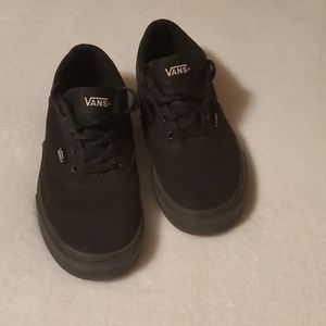 VANS Youth Black Shoes Size 5